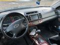 Toyota Camry 2003 года за 5 300 000 тг. в Байконыр – фото 14