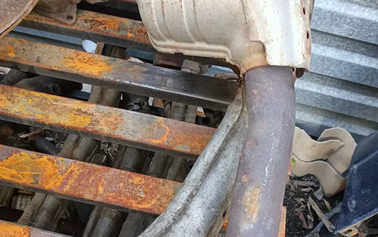 Приемная труба Субару за 25 000 тг. в Астана