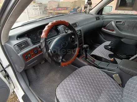 Toyota Camry 1998 года за 3 800 000 тг. в Талдыкорган – фото 9