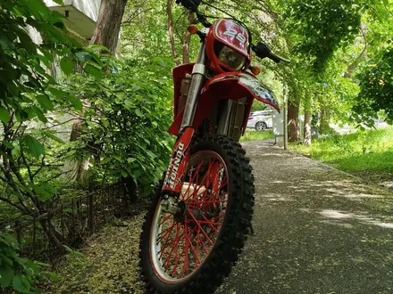 Suzuki  DR-Z 400 2005 года за 2 400 000 тг. в Алматы