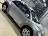 Volkswagen Beetle 2001 годаүшін2 800 000 тг. в Рудный