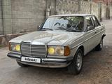 Mercedes-Benz E 200 1982 годаүшін4 000 000 тг. в Алматы