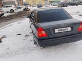 Mercedes-Benz C 180 1993 года за 2 300 000 тг. в Астана – фото 2