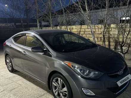 Hyundai Elantra 2012 годаүшін5 800 000 тг. в Актау