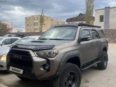 Toyota 4Runner 2018 года за 19 000 000 тг. в Актау – фото 5