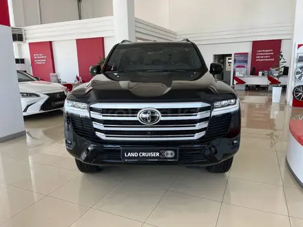 Toyota Land Cruiser Luxe 2023 года за 53 300 000 тг. в Астана – фото 8