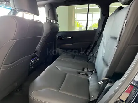 Toyota Land Cruiser Luxe 2023 года за 53 300 000 тг. в Астана – фото 13