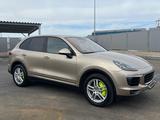 Porsche Cayenne 2015 года за 17 500 000 тг. в Астана