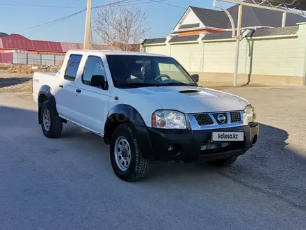 Nissan NP300 2011 года за 4 000 000 тг. в Кызылорда – фото 3