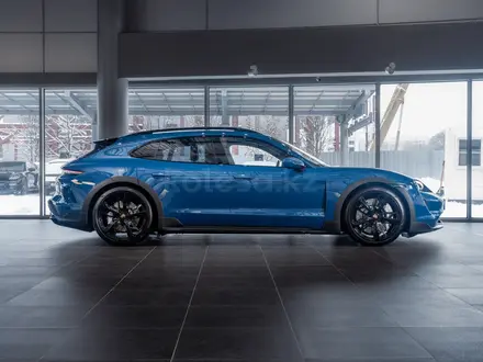 Porsche Taycan 2023 года за 95 000 000 тг. в Алматы – фото 6