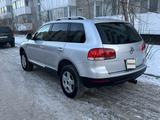 Volkswagen Touareg 2004 годаfor5 200 000 тг. в Астана – фото 5