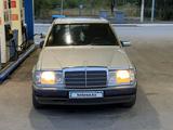 Mercedes-Benz E 230 1991 годаүшін2 300 000 тг. в Караганда – фото 2