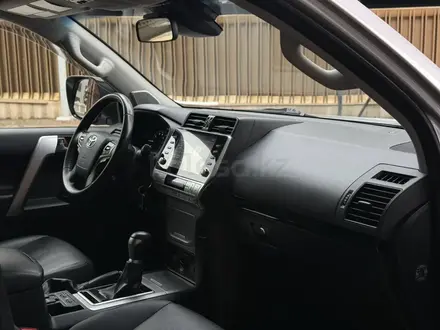 Toyota Land Cruiser Prado 2021 года за 26 000 000 тг. в Актобе – фото 9