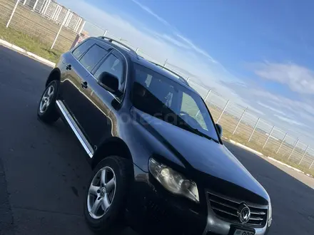 Volkswagen Touareg 2008 года за 7 000 000 тг. в Астана – фото 3