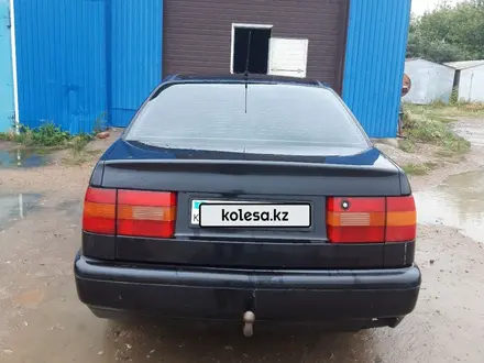 Volkswagen Passat 1994 года за 1 800 000 тг. в Кокшетау – фото 5