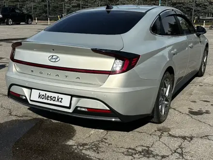 Hyundai Sonata 2020 года за 10 000 000 тг. в Алматы – фото 5