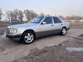 Mercedes-Benz E 280 1993 годаүшін2 900 000 тг. в Алматы