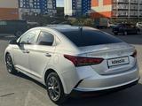 Hyundai Accent 2022 года за 8 400 000 тг. в Усть-Каменогорск – фото 5