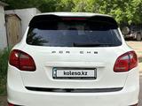 Porsche Cayenne 2011 года за 12 000 000 тг. в Петропавловск – фото 2