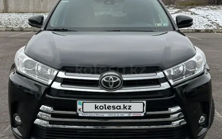 Toyota Highlander 2017 года за 15 900 000 тг. в Алматы