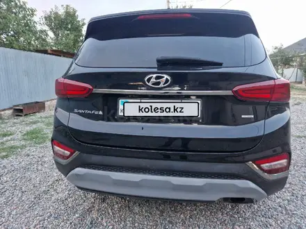 Hyundai Santa Fe 2018 года за 11 000 000 тг. в Алматы – фото 6