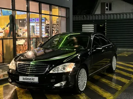 Mercedes-Benz S 350 2006 года за 9 000 000 тг. в Алматы – фото 2