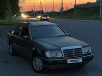 Mercedes-Benz E 200 1992 года за 1 500 000 тг. в Шымкент