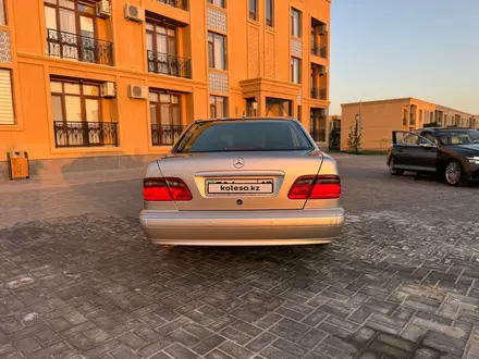 Mercedes-Benz E 430 1999 года за 7 200 000 тг. в Туркестан – фото 5