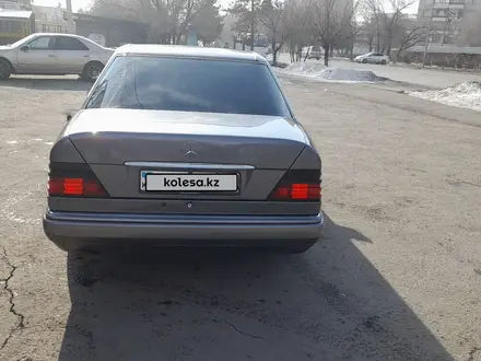 Mercedes-Benz E 320 1995 годаүшін2 800 000 тг. в Талдыкорган – фото 9
