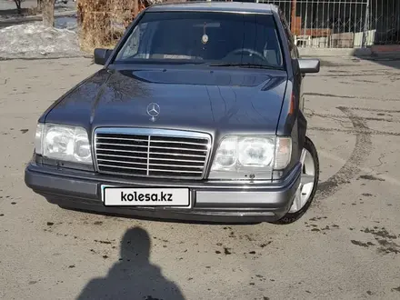 Mercedes-Benz E 320 1995 годаүшін2 800 000 тг. в Талдыкорган – фото 12