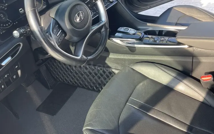 Hyundai Sonata 2022 годаfor11 800 000 тг. в Петропавловск