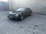 Mercedes-Benz E 320 1996 годаfor2 700 000 тг. в Алматы