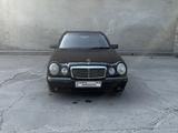 Mercedes-Benz E 320 1996 годаfor2 700 000 тг. в Алматы – фото 4