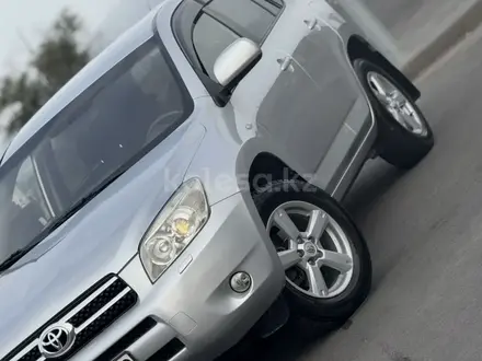 Toyota RAV4 2006 года за 5 600 000 тг. в Алматы – фото 2