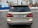 Mercedes-Benz ML 350 2012 годаүшін9 000 000 тг. в Петропавловск – фото 4