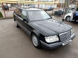 Mercedes-Benz E 200 1993 годаүшін2 500 000 тг. в Алматы – фото 3