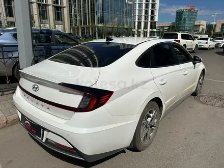 Hyundai Sonata 2021 года за 11 700 000 тг. в Астана – фото 6