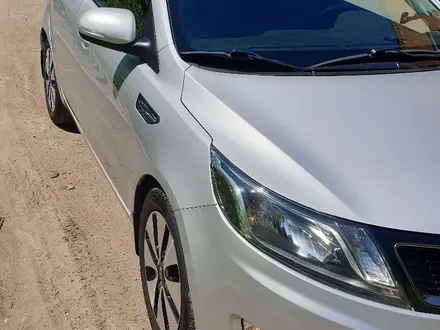 Kia Rio 2014 года за 6 900 000 тг. в Усть-Каменогорск – фото 2