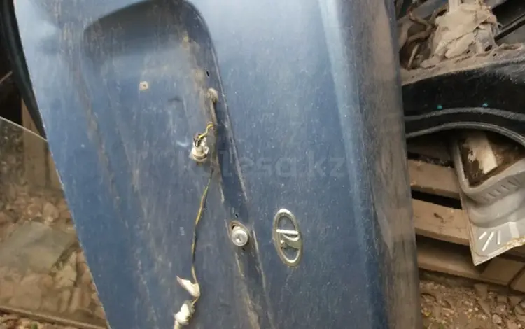 Багажник кришка за 20 000 тг. в Актобе