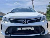 Toyota Camry 2015 годаүшін9 500 000 тг. в Атырау