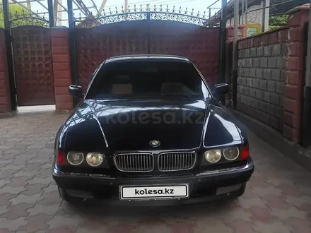 BMW 728 1996 года за 3 300 000 тг. в Алматы