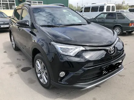 Toyota RAV4 2017 года за 15 500 000 тг. в Павлодар – фото 3