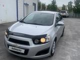 Chevrolet Aveo 2013 года за 3 600 000 тг. в Актобе – фото 3