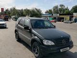 Mercedes-Benz ML 320 1998 годаүшін3 150 000 тг. в Алматы – фото 2