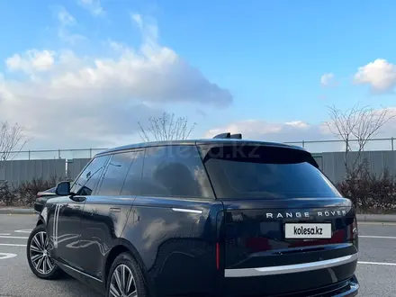 Land Rover Range Rover 2022 года за 68 000 000 тг. в Алматы – фото 5