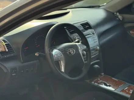Toyota Camry 2010 года за 5 950 000 тг. в Тараз – фото 16