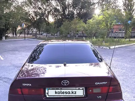 Toyota Camry 1997 года за 4 200 000 тг. в Туркестан – фото 5