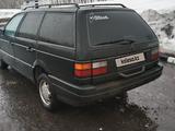 Volkswagen Passat 1990 годаfor1 500 000 тг. в Усть-Каменогорск – фото 5