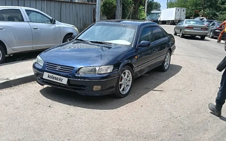 Toyota Camry 1997 года за 3 200 000 тг. в Алматы