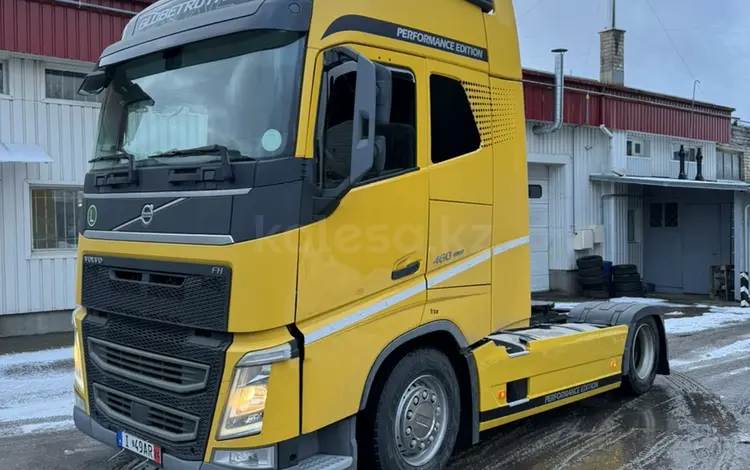 Volvo  FH 2018 года за 30 900 000 тг. в Алматы